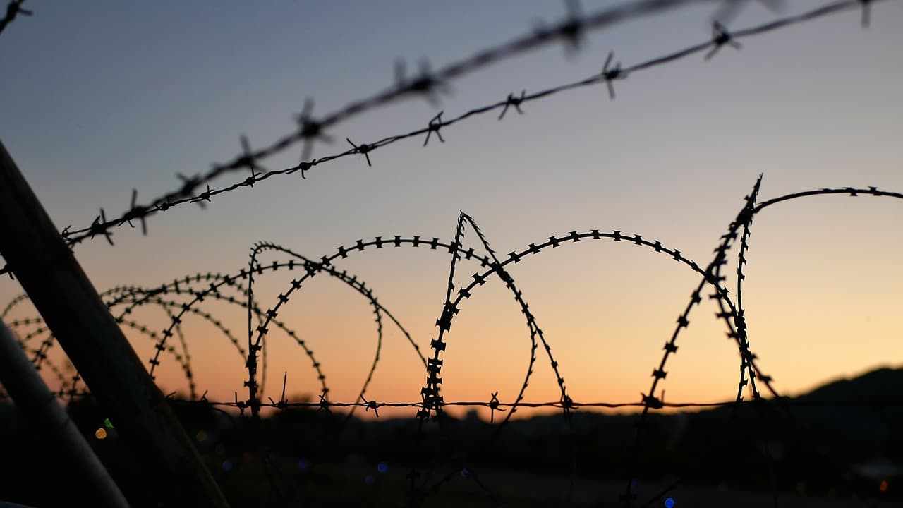 Cambodian scam compounds: Amnesty says police and soldiers guarded sites where thousands were trafficked
