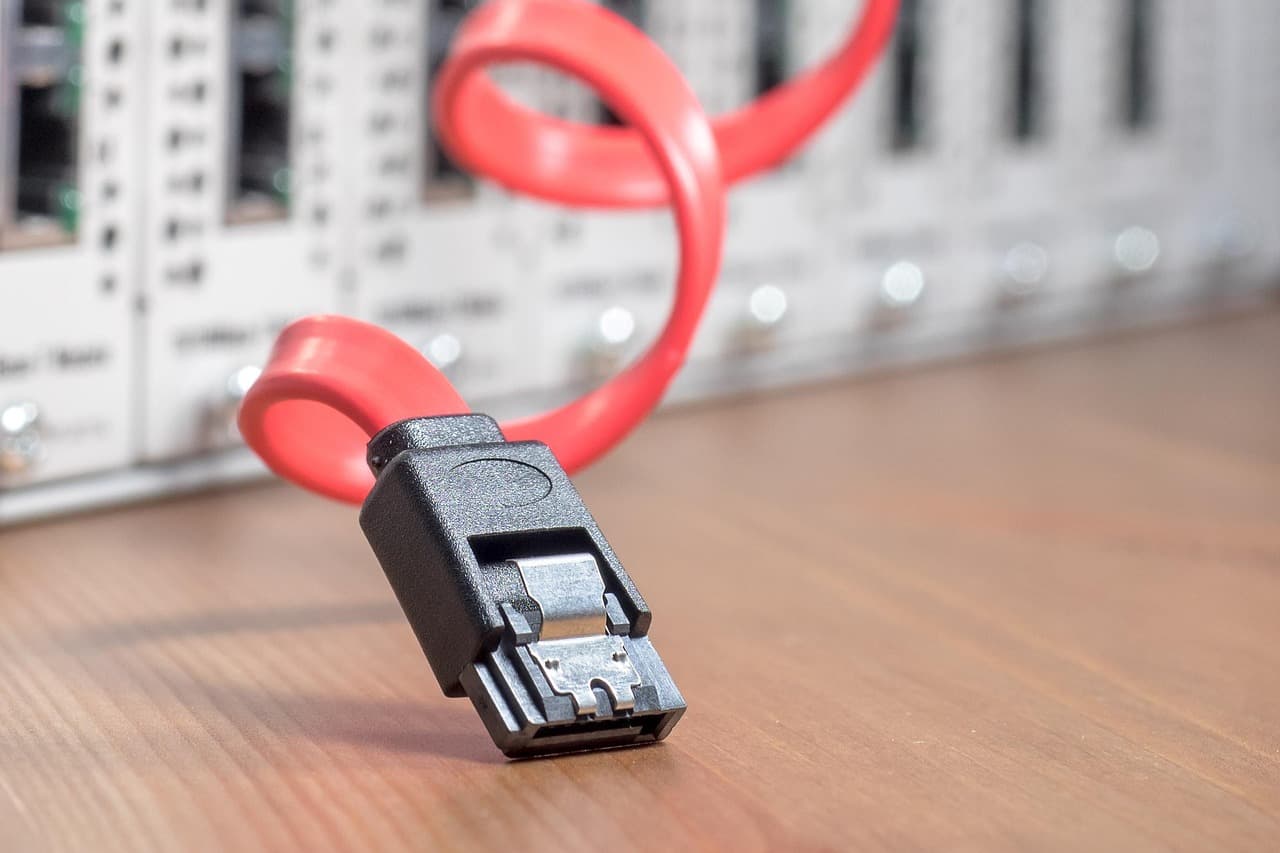Datacentre Workers Exploitation in Europe: Electrocutions, Tuberculosis and Unpaid Overtime