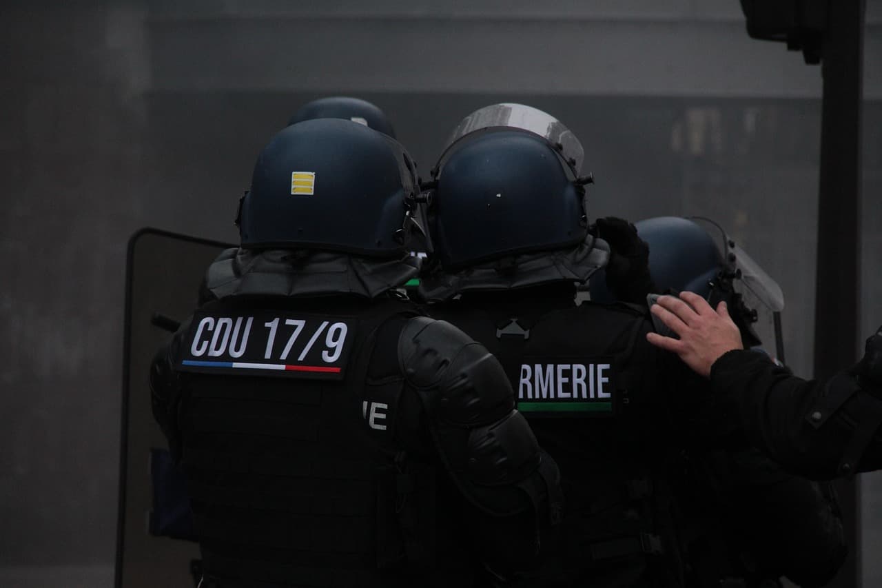 French school protests turn violent as anger over conditions boils over