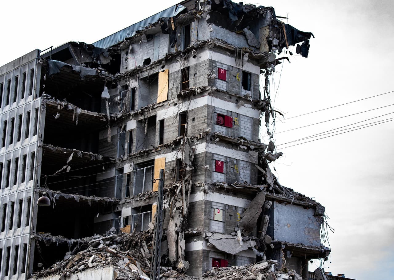 gaza devastation google maps reveal massive ruin