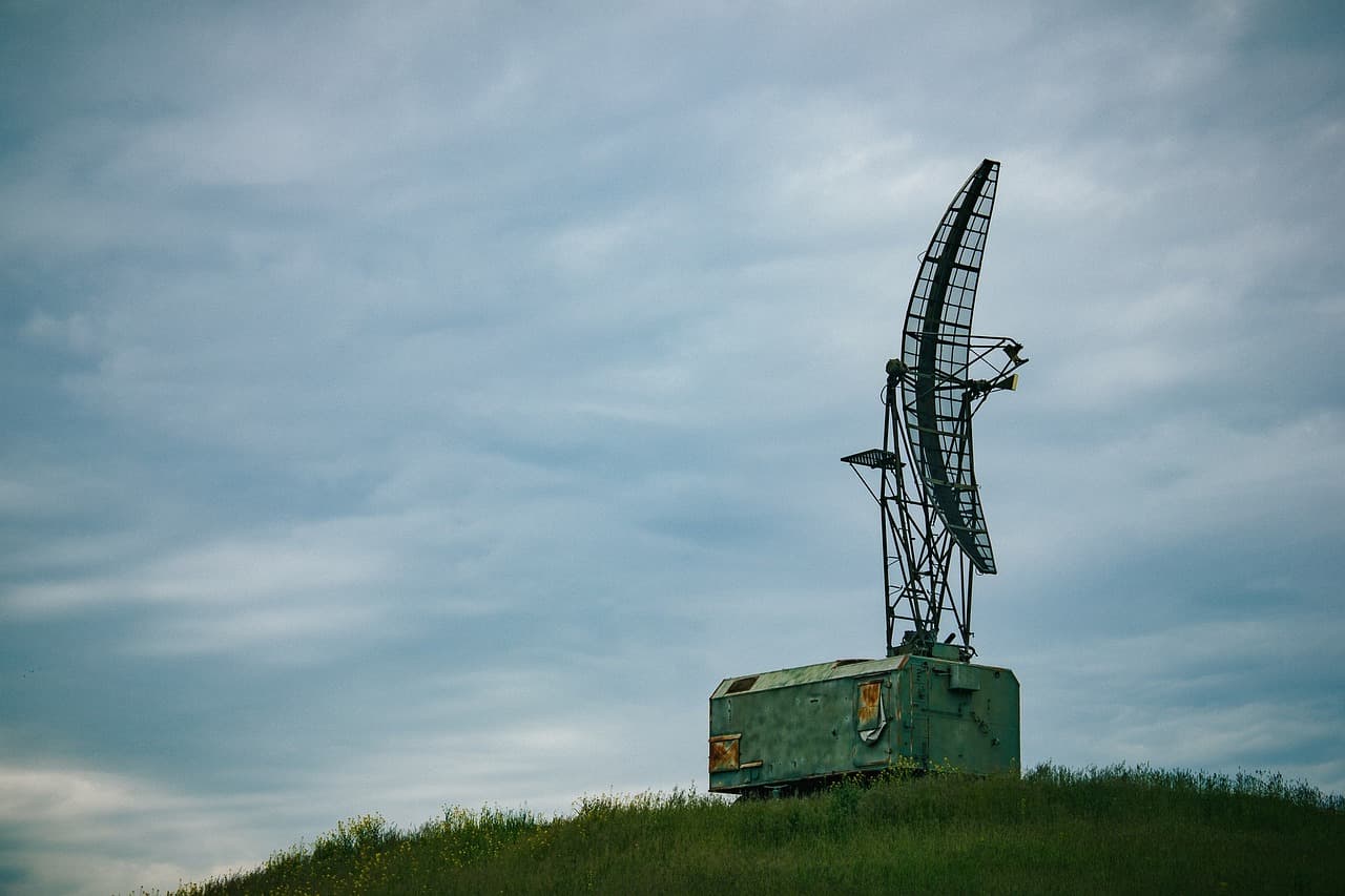 Starlink restrictions ukraine: troops still report disruptions despite Trump's claim