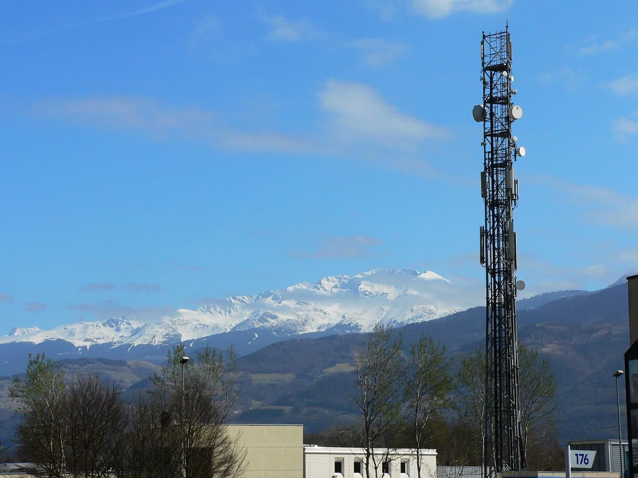 Starlink Ukraine: Service Restored but Trump Question Lingers