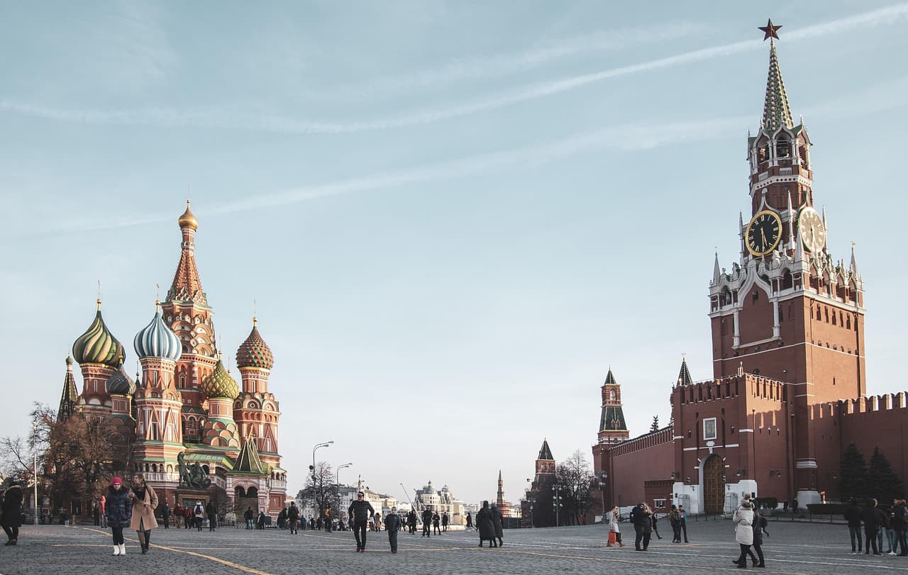 US Economic Offers to Kremlin Shadow Trump's Ukraine Ceasefire Claim