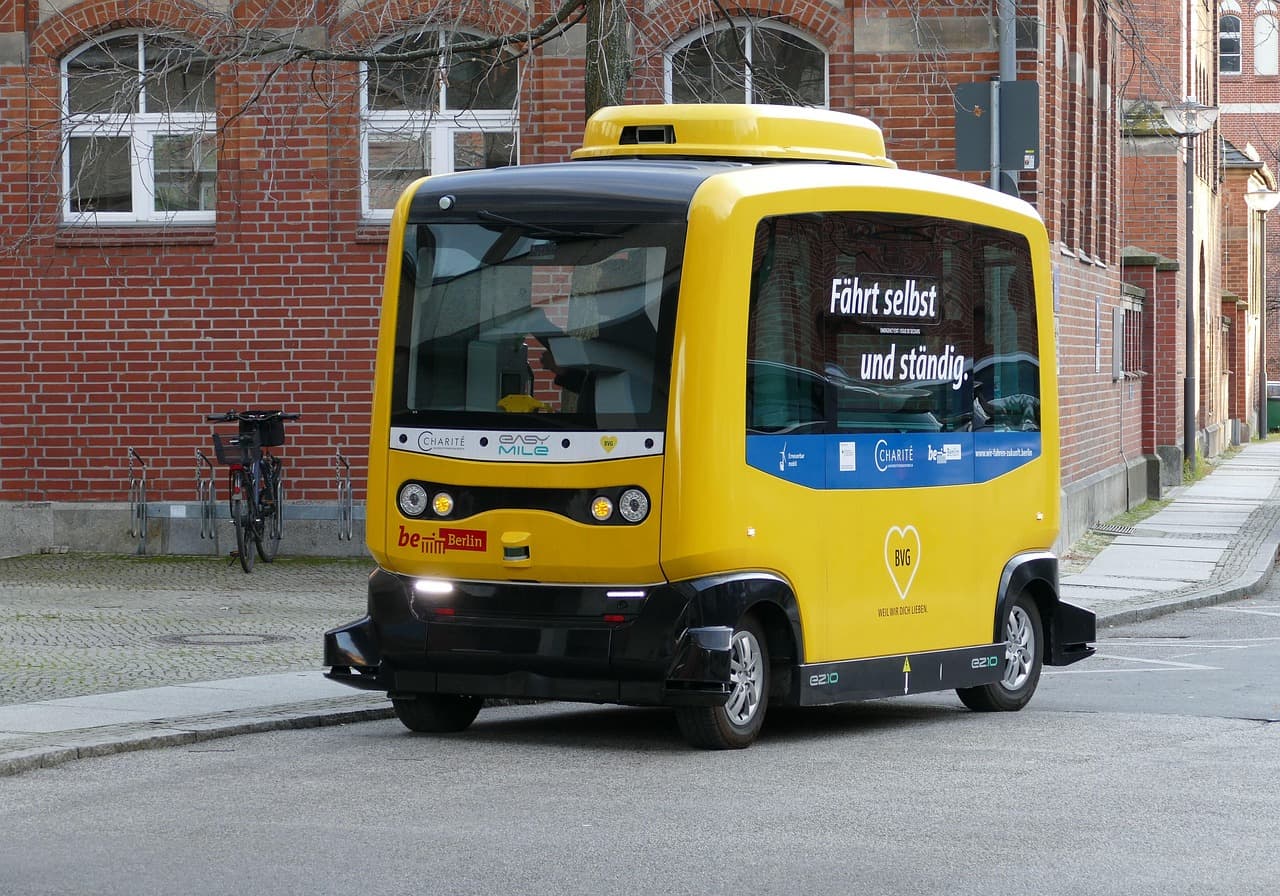 Uber robotaxi trial in Manchester begins with self-driving street mapping