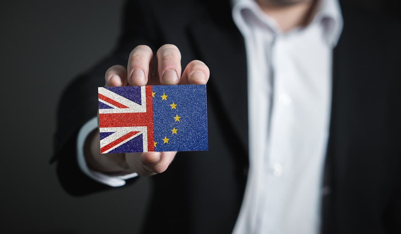 UK rejoin EU poll: nearly half of voters back re-entry, megapoll finds