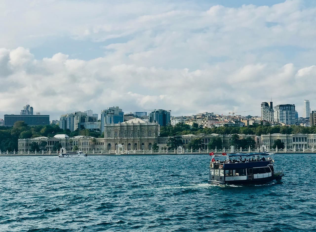 US Israel Iran Strikes Warning Issued by Eight-Country Istanbul Summit