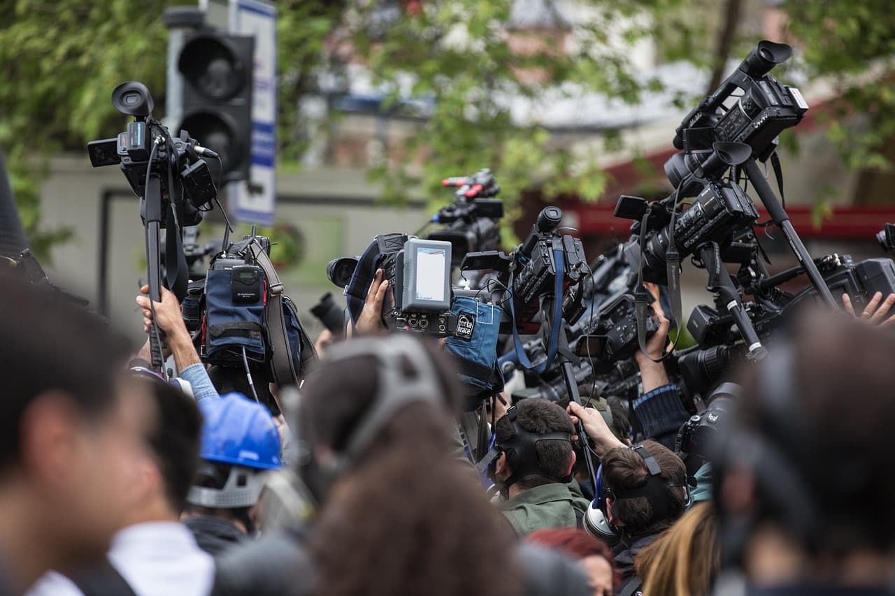 White House Press Access Extended for CNN, MS Now and Politico Under Judge's Preliminary Injunction
